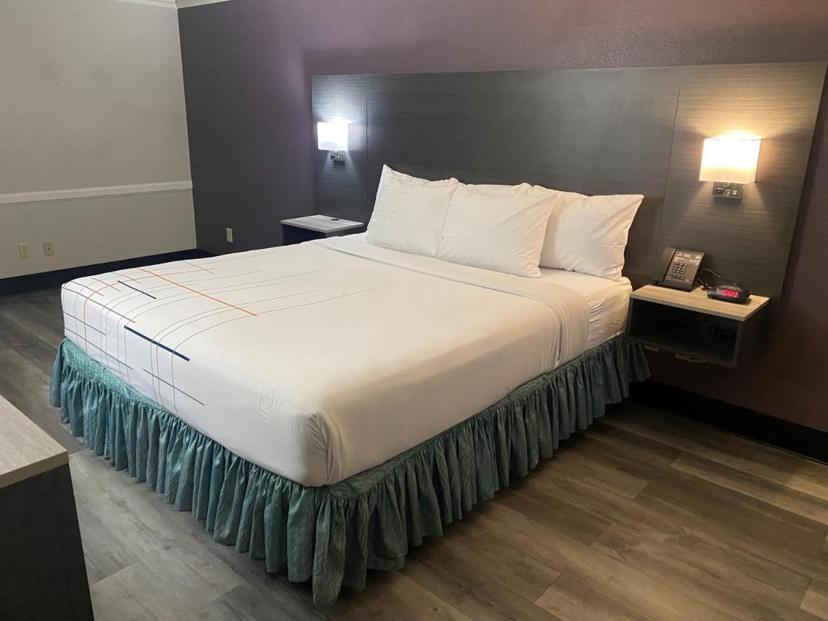 La Quinta Inn By Wyndham Bakersfield South Экстерьер фото